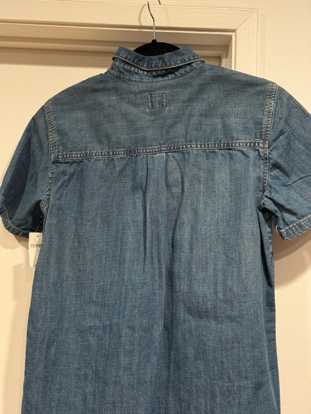 Women’s GAP Denim Button-Up Dress in Medium Blue - Picture 7 of 13